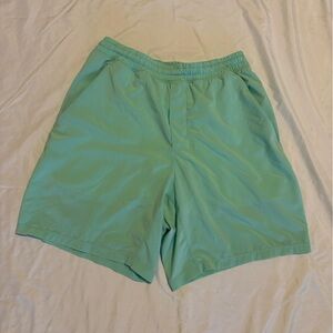 Men’s Raceway Green Pace Breaker 7” Lululemon Medium Shorts